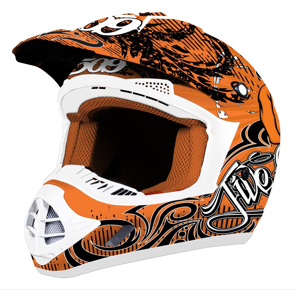 helmet-snoorange-1000.jpg